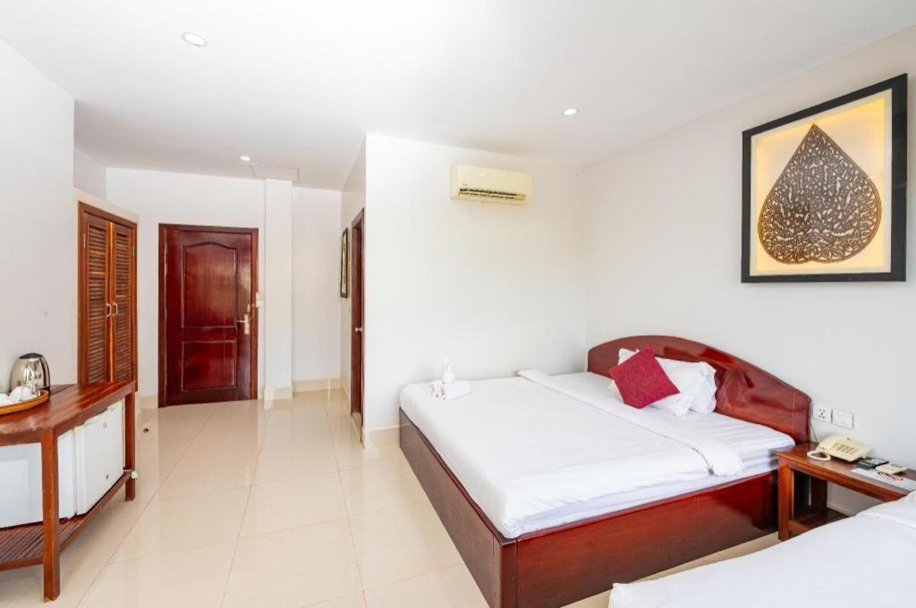 סיאם ריפ Damnak Soksan Hotel מראה חיצוני תמונה